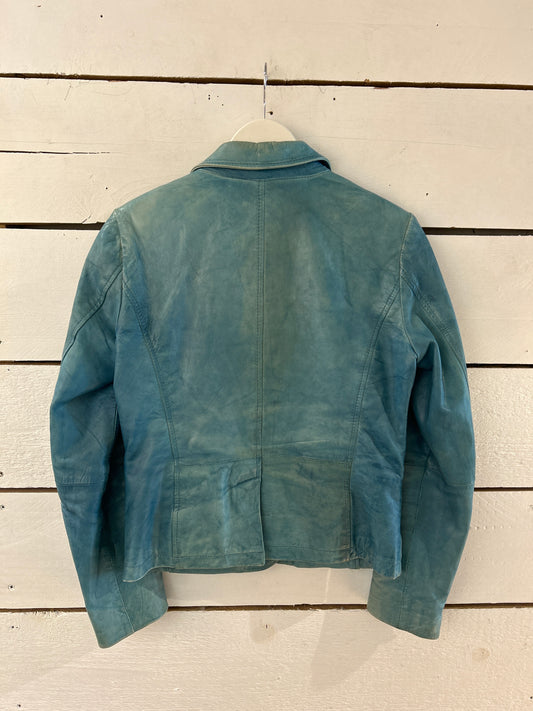Cuir ceintré turquoise