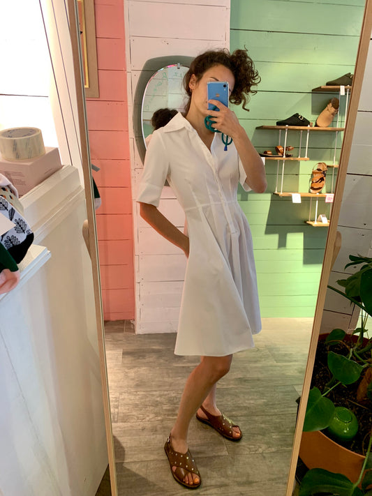 Sandales à brides cloutées en cuir lavé