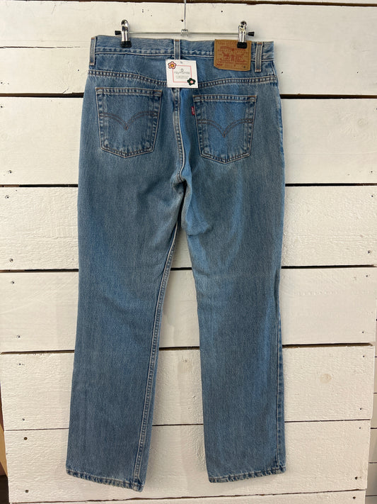 Levi’s 505 W32