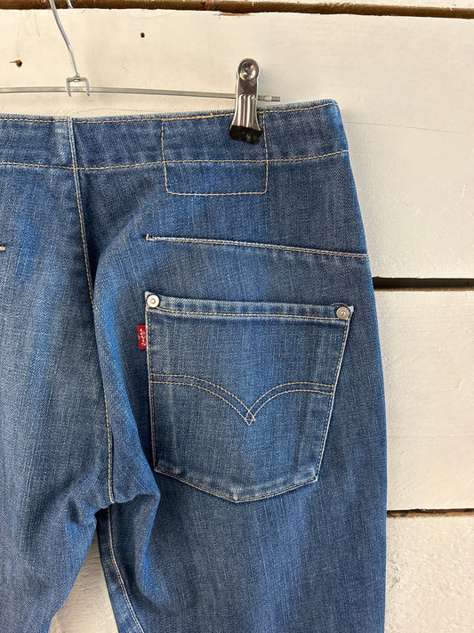 Levi’s Engineered W29