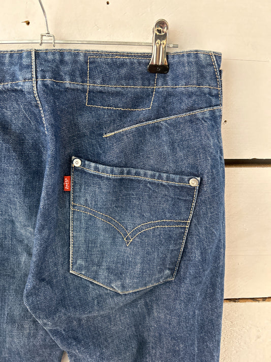 Levi’s Engineered W30