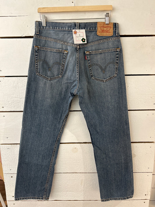 Levi’s 505 w32