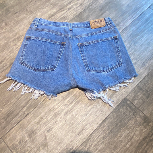 short w32