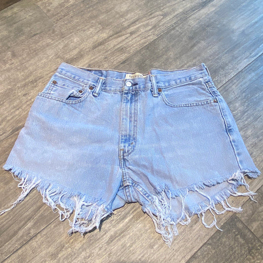 short levi's w34