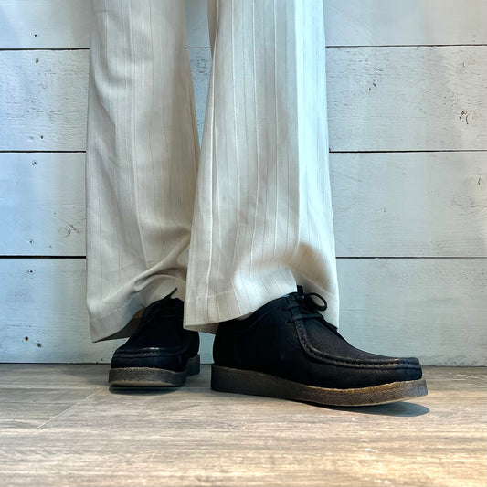 P204 pampas noir by Padmore & Barnes