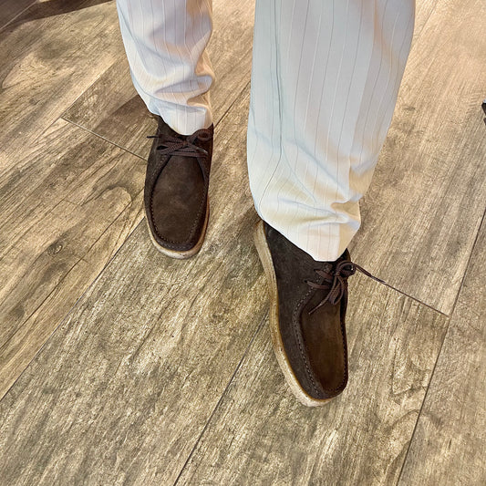 P204 by Padmore & Barnes